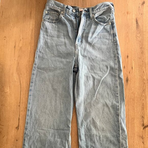 Levi Light Wash Jeans Size 27 High Lose - Picture 1 of 5